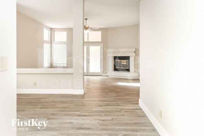 Foto del edificio - 8301 Cretan Blue Ln