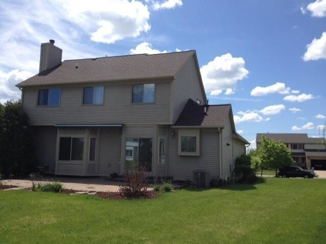 Building Photo - 2945 Mystic Dr