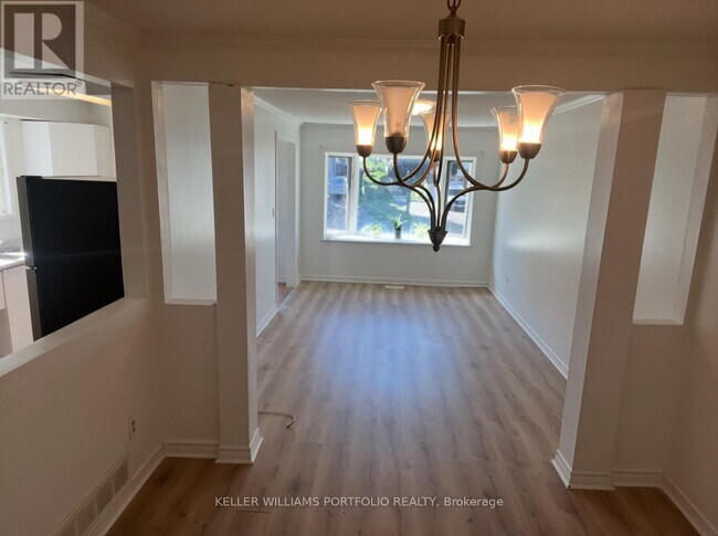 Photo du bâtiment - 832-832 Monaghan Ave
