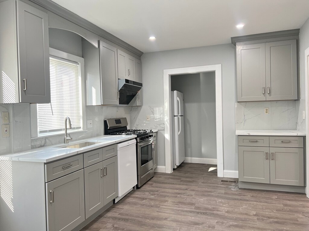 Foto principal - 14 Standish Ave