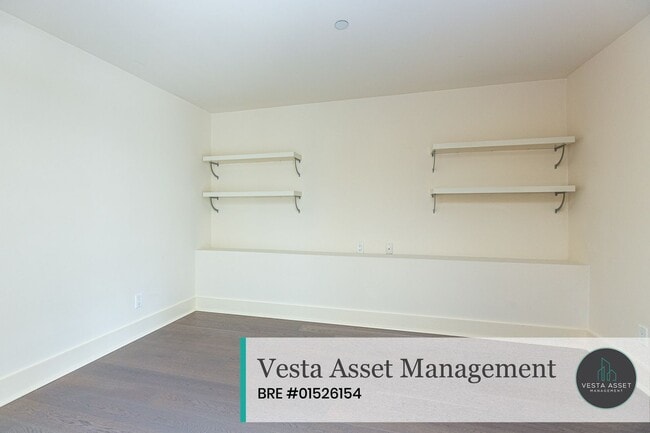 Foto del edificio - 2812 Washington St