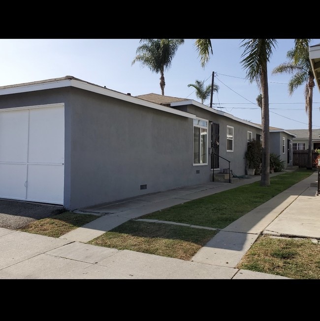 Foto del edificio - 16321 Prairie Ave