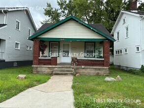 Building Photo - 3216 Hoover Ave