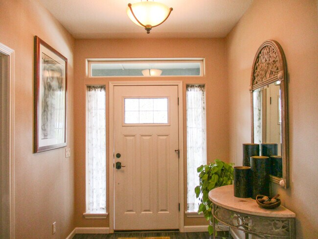 Foto del edificio - 5803 NE 73rd Cir