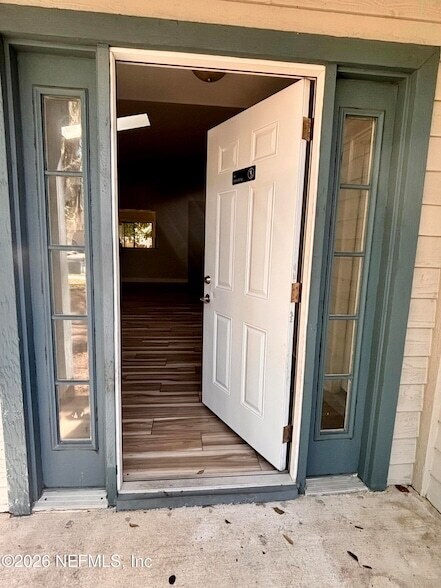 Foto del edificio - 5449 Fort Caroline Rd