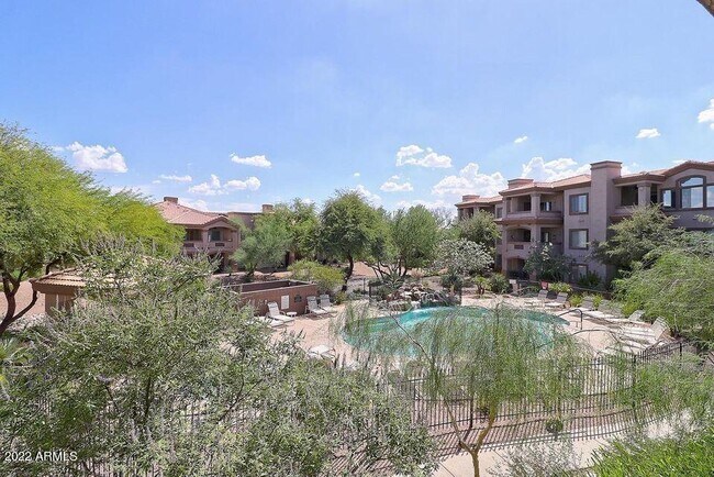 Building Photo - 14000 N 94th St