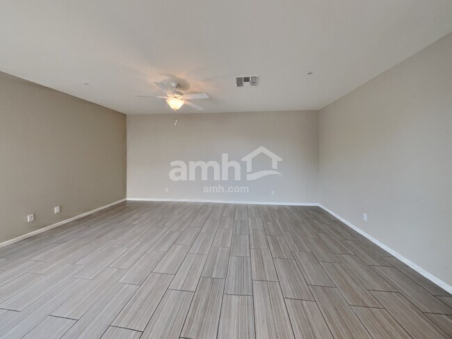 Foto del edificio - 20753 W Thomas Rd