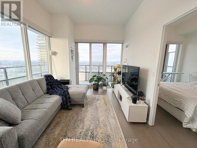 Photo du bâtiment - 20 Shore Breeze Dr