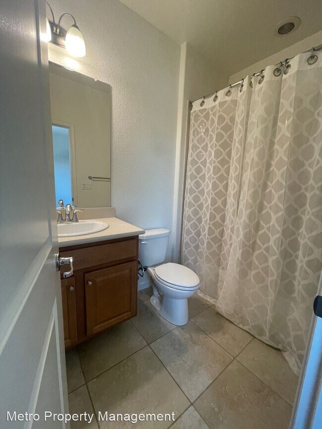 Foto del edificio - 3 br, 3.5 bath House - 911 White Moonstone...