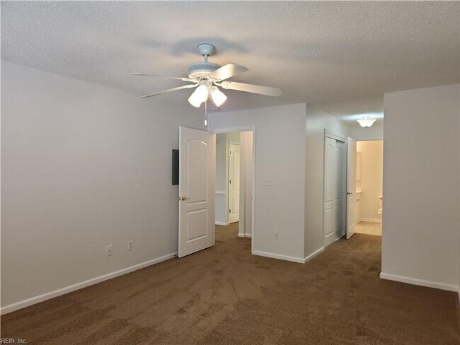 Foto del edificio - 2505 Old Greenbrier Rd