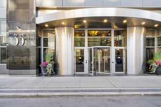 Building Photo - 35 Balmuto St