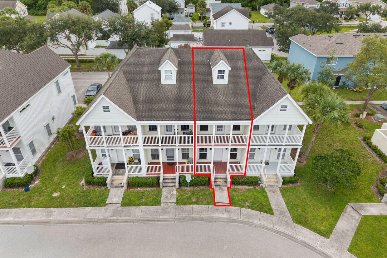 Primary Photo - 3322 Monterey Square Ln