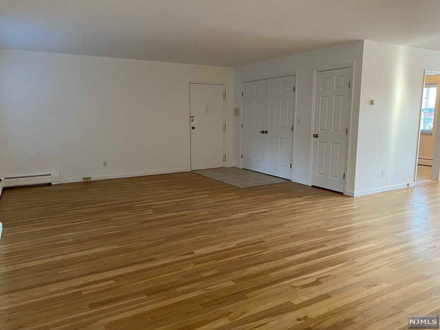 Building Photo - 20-30 Ridge Rd