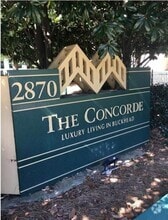 Building Photo - 2870 Pharr Ct S Northwest
