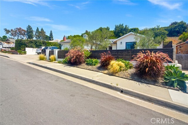 Building Photo - 25442 Adelanto Dr