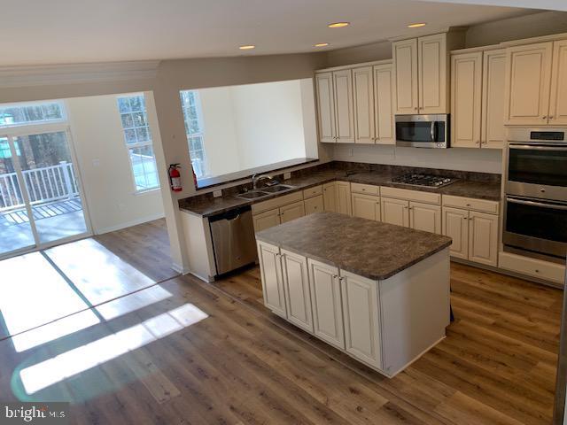 Building Photo - 14 Grace Dr