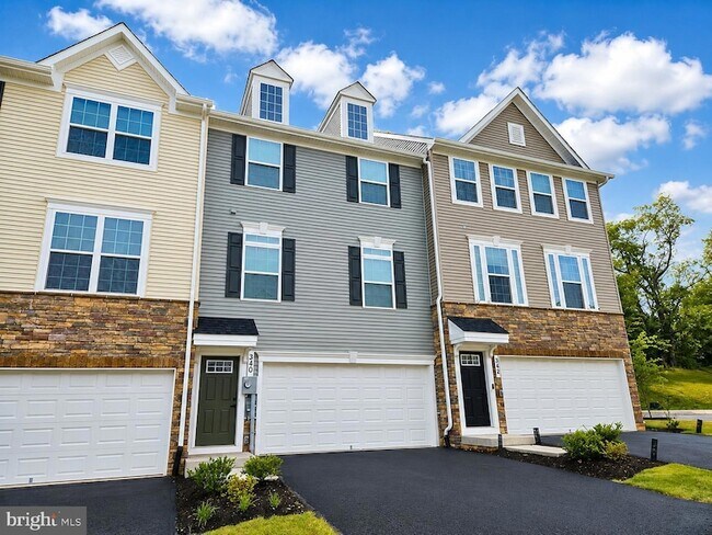 Building Photo - 340 Paca Gardens Ln
