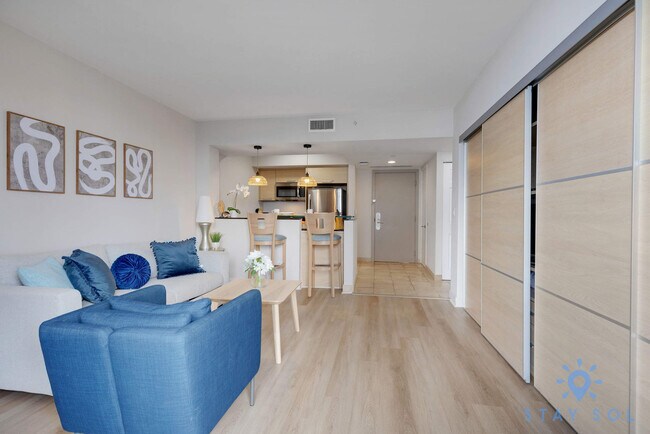 Building Photo - 18683 Collins Ave