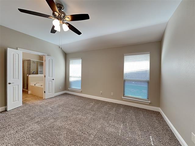 Foto del edificio - 496 Oak Hills Ln