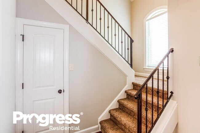 Building Photo - 7397 Brentridge Dr