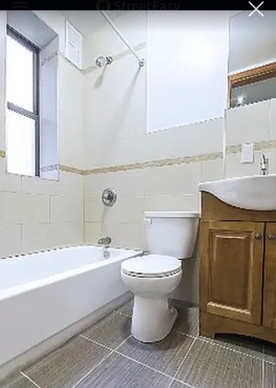 Building Photo - 172 Sherman Ave