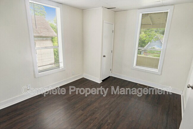 Foto del edificio - 4316 6th Ave