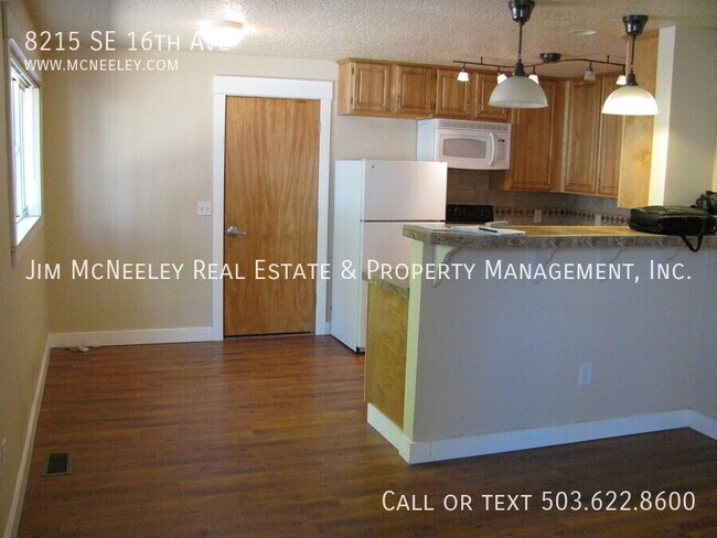 Foto del edificio - 8215 SE 16th Ave