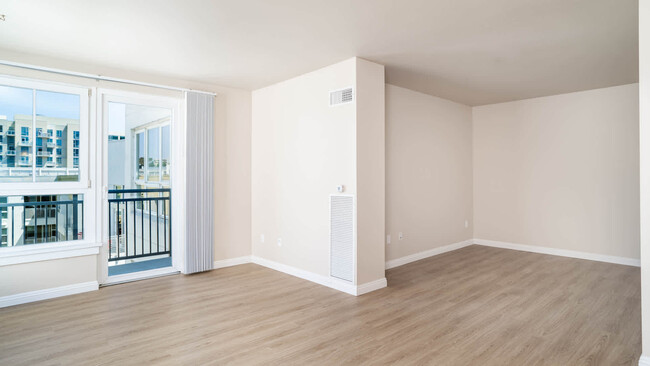 Studio with Balcony and Hard Surface Flooring - Market Street Village