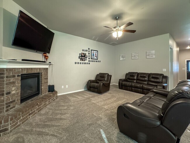 Foto del edificio - 1212 Ash St