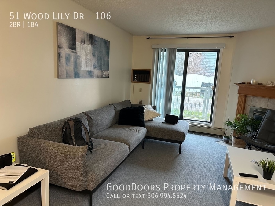 Primary Photo - 51 Wood Lily Dr