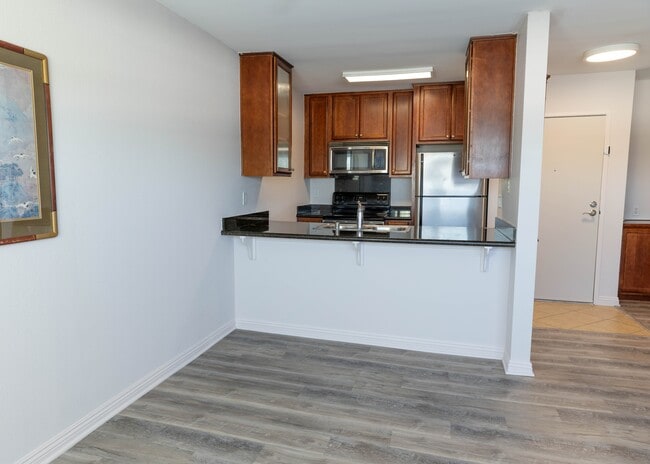 Building Photo - 4860 Rolando Ct