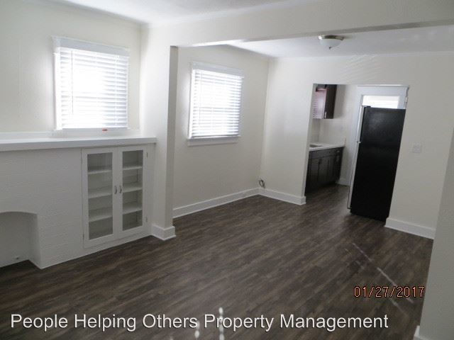 Building Photo - 4310 33rd Pl