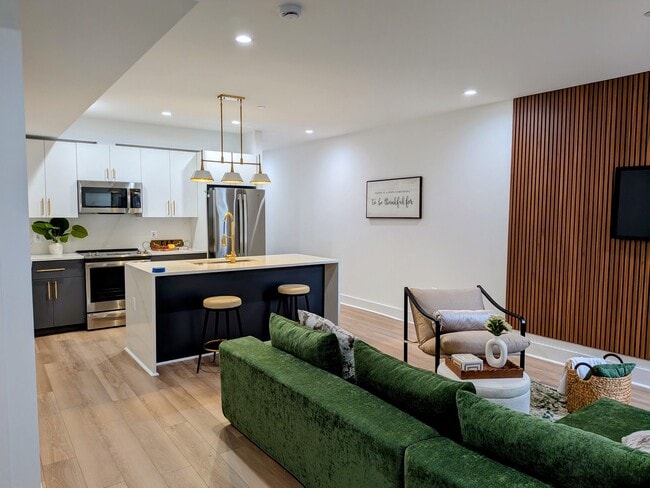 Building Photo - 4411 Illinois Ave NW