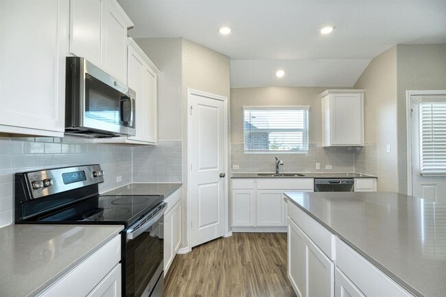 Foto del edificio - 111 Mountain Maple St