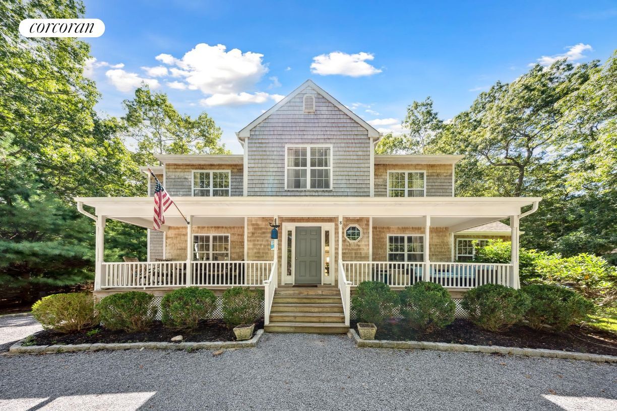 Foto principal - 8 Winterberry Ln