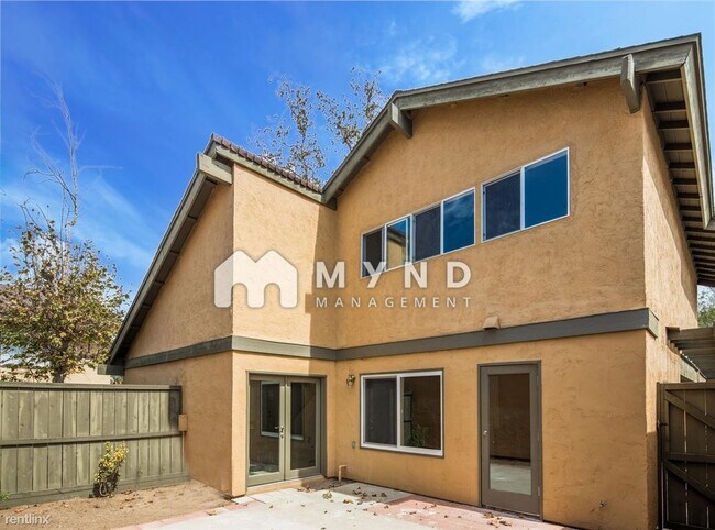 Building Photo - 4 br, 2 bath House - 10678 Caminito Derecho