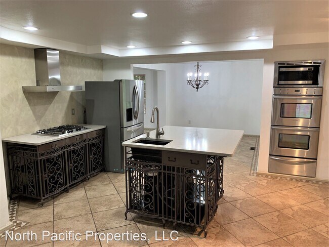 Foto del edificio - 3 br, 2.5 bath House - 2012 163rd St. SE.