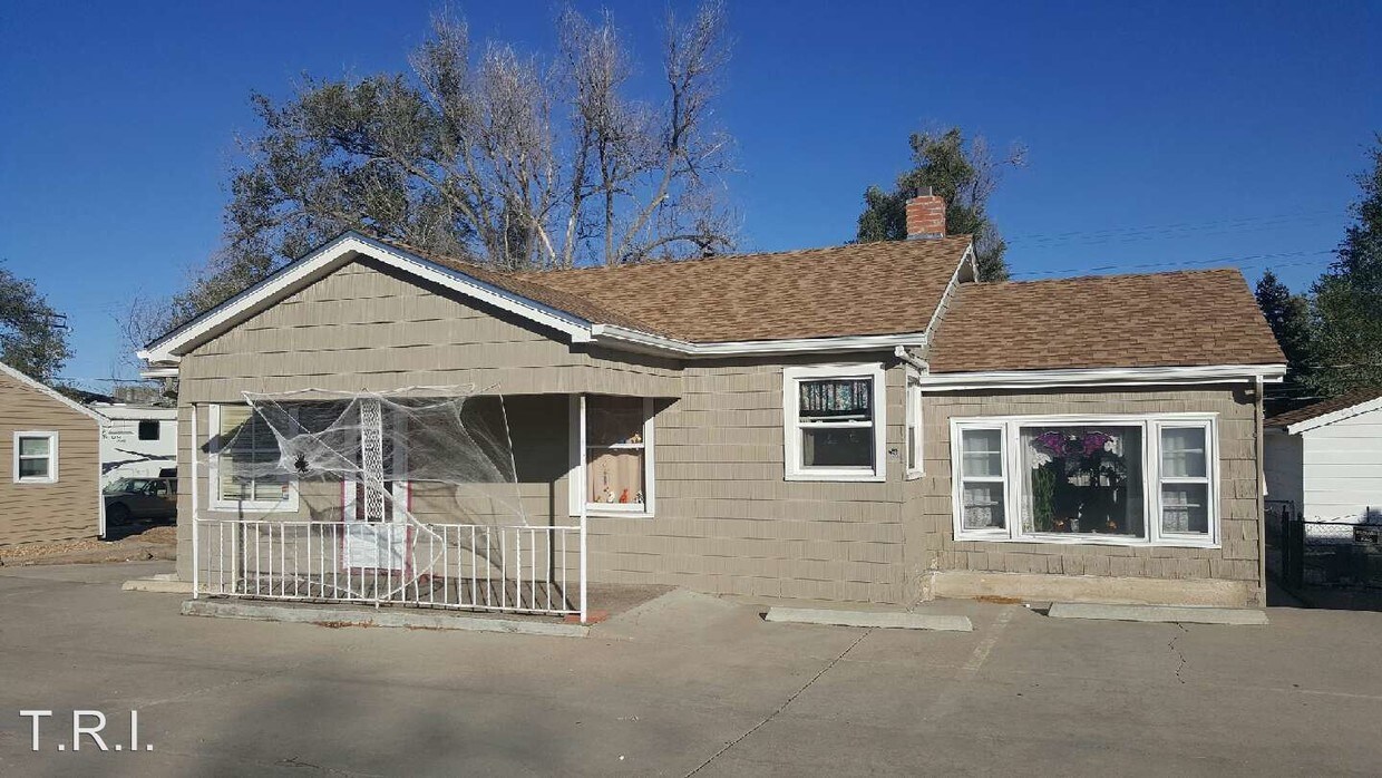 1006 35th Ave, Greeley, CO 80634 Condo for Rent in Greeley, CO