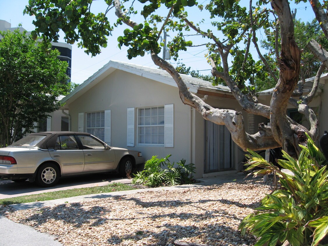 950 Lake Wyman Rd, Boca Raton, FL 33431 Apartments in Boca Raton, FL