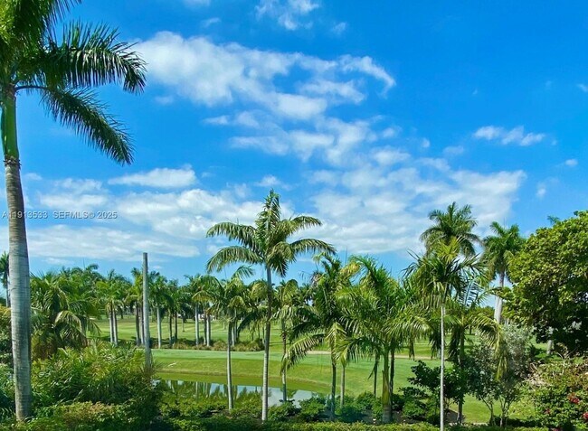 Foto del edificio - 5800 La Gorce Dr