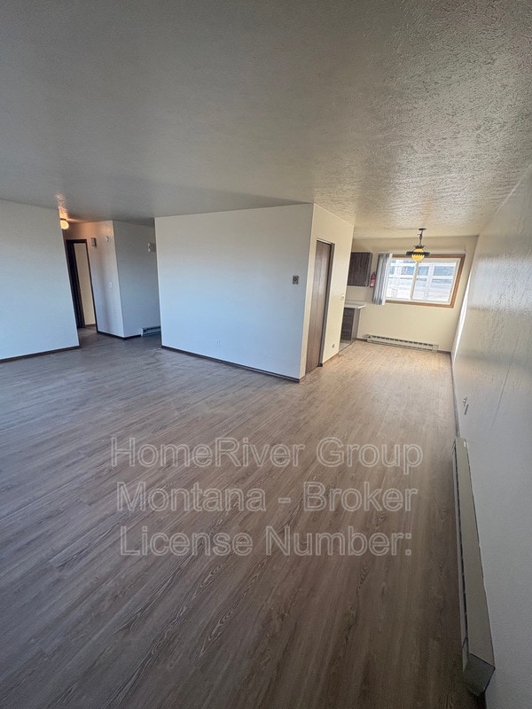 Building Photo - 2212 Foothills Ct