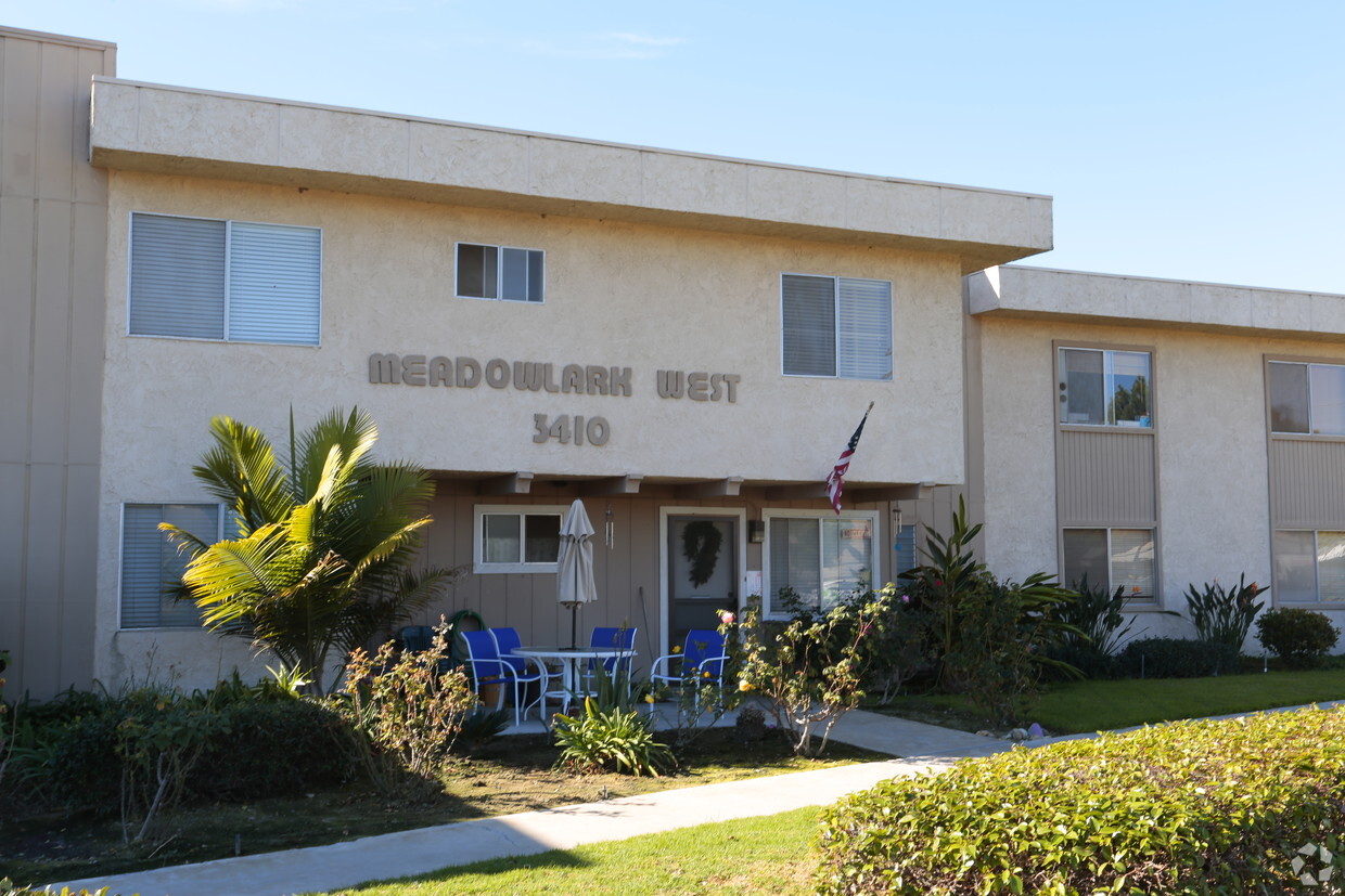 Primary Photo - Meadowlark West