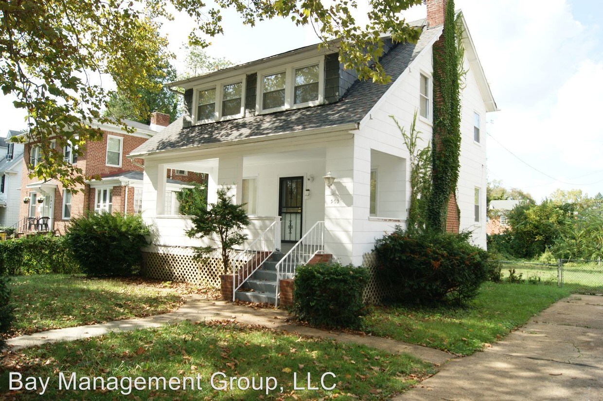 Primary Photo - 3 br, 1.5 bath House - 3902 W. Strathmore Ave