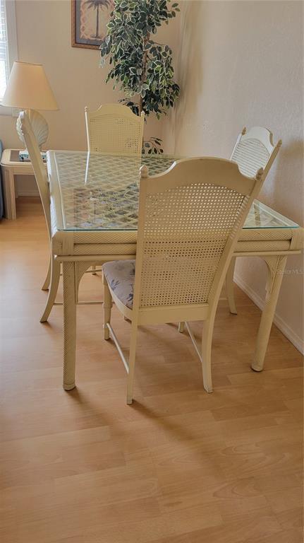 Building Photo - 360 Base Ave E