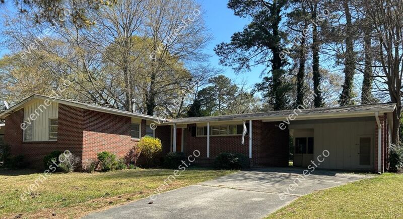 Foto principal - 2418 Crockett Dr SE