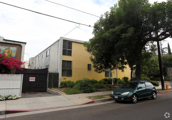 Building Photo - 18308 Rayen St