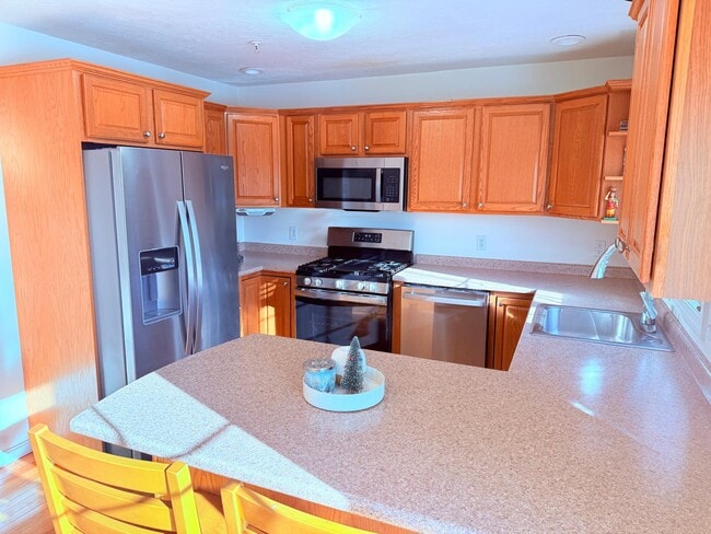 Photo - 140 Stedman St Townhome