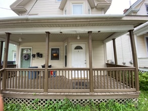 Building Photo - 37 Getchell St