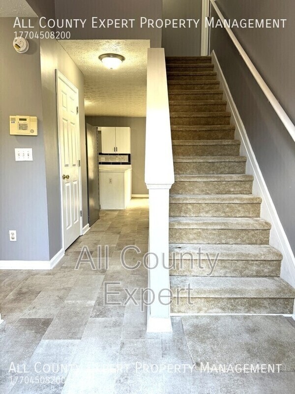 Photo - 3232 Sentinel Cir House