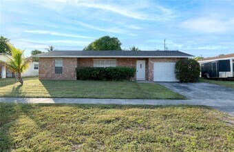 Building Photo - 2641 NW 44th Ave